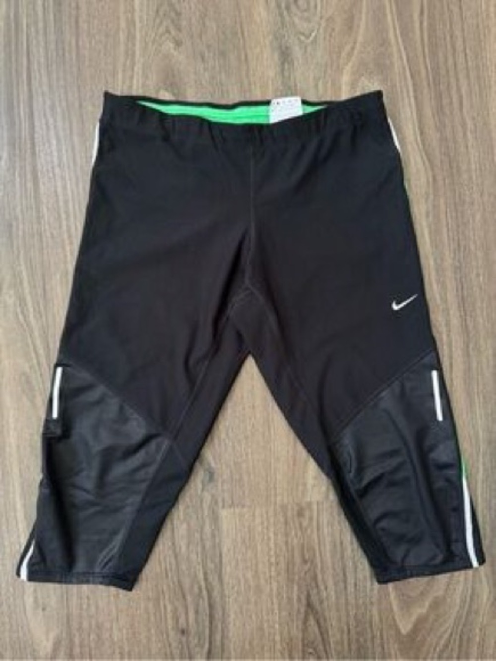 Nike Dri-FIT Filament Running Capri Leggings / Biking Shorts